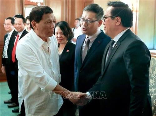 越南共产党对菲律宾进行正式访问