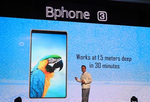 越南Bkav集团Bphone 3智能手机正式亮相缅甸