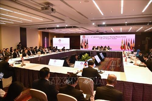 第52届东盟外长会议发表联合声明 强调维护东海和平稳定的重要性