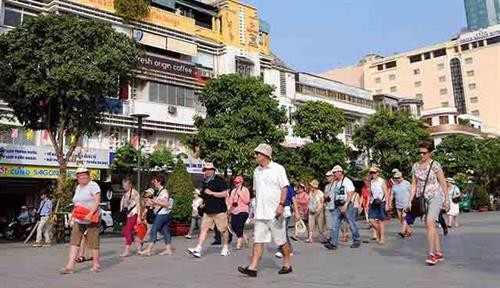 越南努力吸引更多外国游客到访