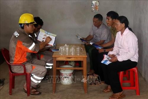 Trên 190 hộ dân vùng đặc biệt khó khăn ở Lào Cai được sử dụng điện lưới quốc gia