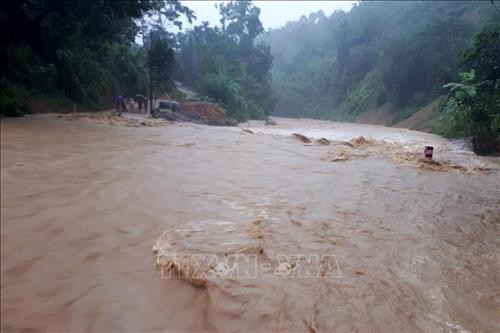 Thanh Hóa: Mưa bão gây ngập lụt nhiều khu vực miền núi
