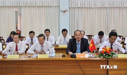 越南安江省和柬埔寨甘丹省促进边贸往来