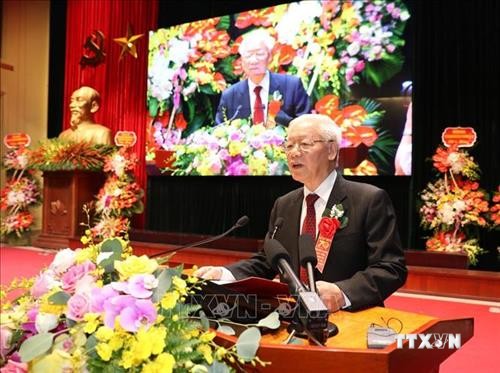 阮富仲出席胡志明国家政治学院成立70周年纪念典礼