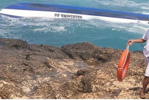 印尼巴厘岛翻船事故致2名外国游客遇难