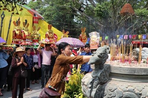 Gần 12 vạn lượt du khách về với Khu di tích quốc gia đặc biệt Côn Sơn – Kiếp Bạc