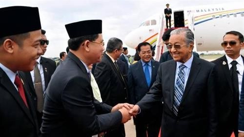 马来西亚与柬埔寨加强双边合作 