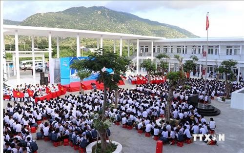 Ninh Thuận xây dựng cơ sở vật chất hiện đại, phục vụ học sinh vùng biển 