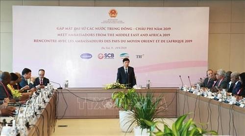 越南召开“2019年中东非洲国家大使见面会”会议