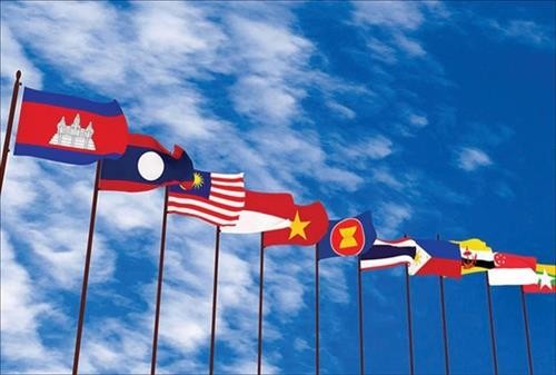 2020东盟主席年：外国学者高度评价越南提出2020年东盟主席年的主题