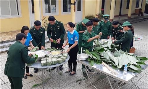 Chương trình "Xuân Biên phòng - Ấm lòng dân biên giới 2020" tại Quảng Bình