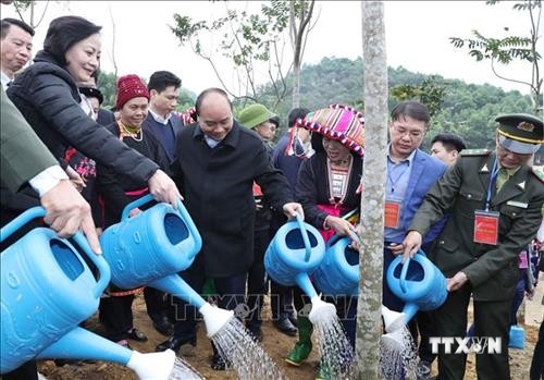 Thủ tướng Nguyễn Xuân Phúc phát động “Tết trồng cây đời đời nhớ ơn Bác Hồ” tại Yên Bái