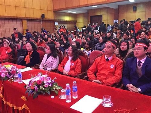 Lạng Sơn: Đông đảo người dân tham gia hiến máu trong Lễ hội Xuân hồng – Chủ nhật đỏ năm 2020