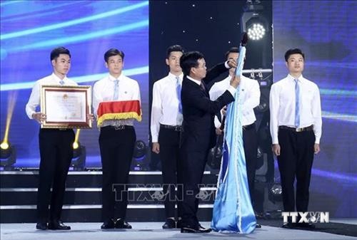 越南学生协会被授予一级独立勋章