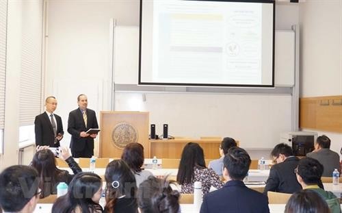 第5次旅捷越南大学生科学研究研讨会在捷克举行