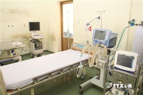 新冠肺炎疫情：胡志明市设有300张病床的野战医院正式投用