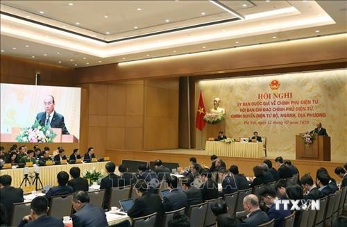 Thủ tướng Nguyễn Xuân Phúc: Xây dựng nền tảng để người dân truy cập dịch vụ Chính phủ điện tử thông qua ứng dụng trên thiết bị di dộng