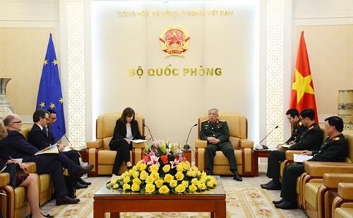 越南与欧盟深化防务合作