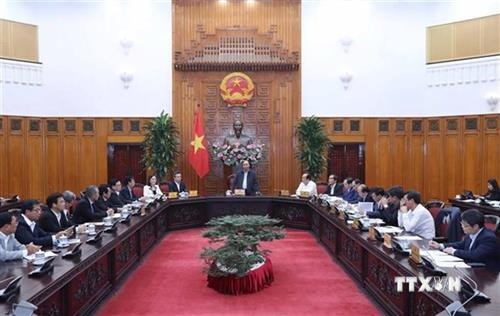政府总理阮春福与薄寮省领导班子举行工作会议