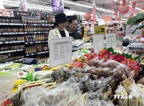越南超市蔬果和食品供应量同比增长30-300%