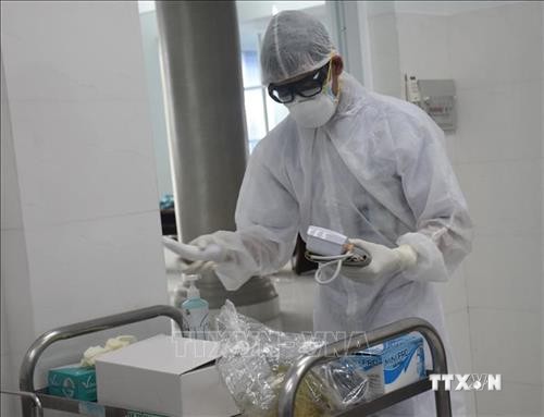 Dịch COVID -19: Trường hợp thứ 35 nhiễm virus SARS-CoV-2 ở Việt Nam đang được điều trị cách ly tại Bệnh viện Đà Nẵng
