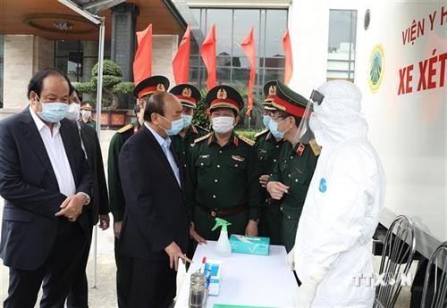 阮春福总理：每一个人均为新冠肺炎疫情阻击战的战士