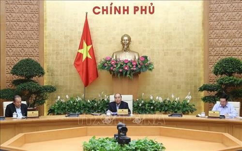 Thủ tướng Nguyễn Xuân Phúc: Mỗi người dân đều có nhiệm vụ chống "giặc COVID-19"