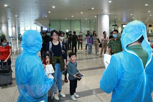 政府总理要求对2020年3月8日起入境越南的人员进行核查