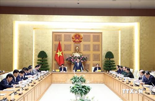 Thủ tướng Nguyễn Xuân Phúc chủ trì cuộc họp về cải cách tiền lương