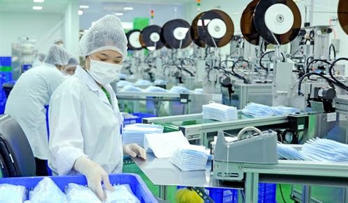 越南将抗菌布料应用于口罩生产