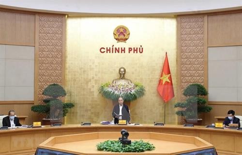 越南政府常务委员会举行会议讨论新冠肺炎疫情应对措施