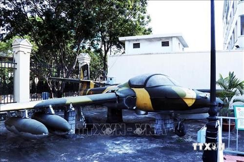 Phi đội Quyết Thắng và trận ném bom sân bay Tân Sơn Nhất - Bài 1