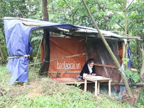 Dịch COVID-19: Học trò nghèo vùng cao Lào Cai vượt lên khó khăn, duy trì việc học