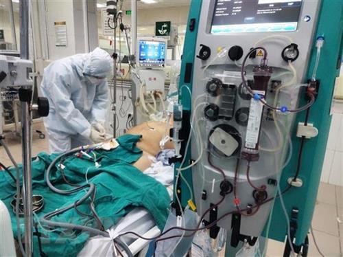 越南对第91例重症病例的肺移植手术可能性进行跨医院联合会诊