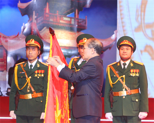 Chủ tịch Quốc hội Nguyễn Sinh Hùng dự Lễ kỷ niệm 65 năm ngày thành lập tỉnh Vĩnh Phúc 