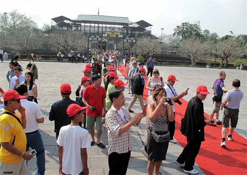 Hơn 75.000 du khách đăng ký đến Huế trong dịp Tết Nguyên Đán Ất Mùi