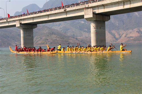 Cầu Pá Uôn được xác nhận kỷ lục cây cầu có trụ cao nhất Việt Nam