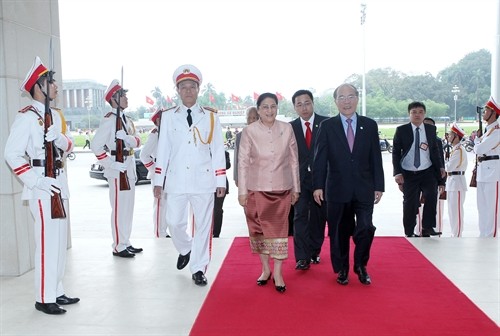 Chủ tịch Quốc hội CHDCND Lào Pany Yathotou thăm chính thức Việt Nam 