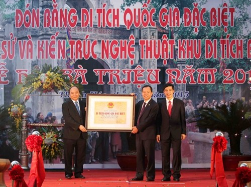 Phó Thủ tướng Nguyễn Xuân Phúc dự Lễ đón Bằng di tích Quốc gia đặc biệt Khu di tích Bà Triệu