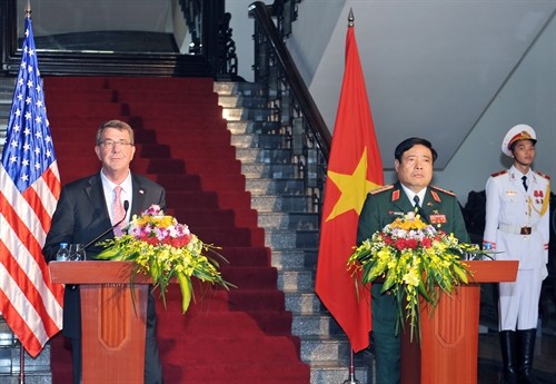 Việt Nam – Hoa Kỳ tiếp tục thúc đẩy quan hệ hợp tác quốc phòng