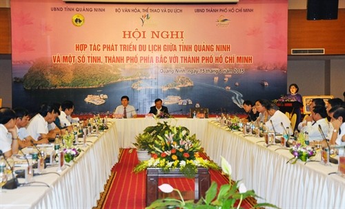 Hội nghị hợp tác phát triển du lịch giữa Quảng Ninh và một số tỉnh, thành phố phía Bắc với TP Hồ Chí Minh