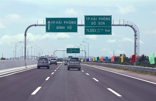 Bộ GTVT thông tuyến chính thức 22,7 km cao tốc Hà Nội – Hải Phòng