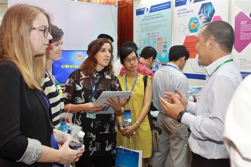Diễn đàn cấp cao công nghệ thông tin – truyền thông Việt Nam 2015