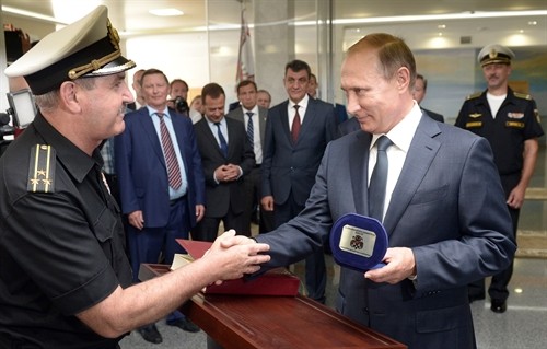 Tổng thống Nga thăm bán đảo Crimea