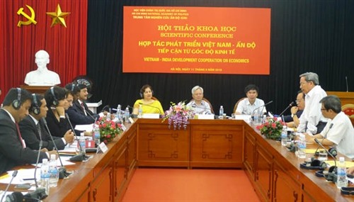 Hội thảo khoa học "Hợp tác phát triển Việt Nam - Ấn Độ: Tiếp cận từ góc độ kinh tế"