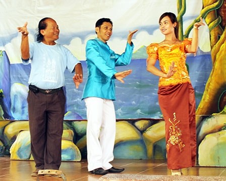 Nghệ sỹ múa Thạch Si Phol- người góp phần bảo tồn các điệu múa dân gian Khmer