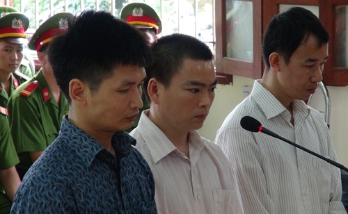 Lai Châu: Ba bị cáo trong vụ lật cầu treo Chu Va 6 lĩnh án 23 năm tù giam 