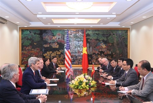 Phó Thủ tướng Vũ Đức Đam tiếp Bộ trưởng Ngoại giao Hoa Kỳ John Kerry 