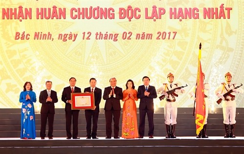 Thủ tướng Nguyễn Xuân Phúc thăm, làm việc và dự Lễ Kỷ niệm 185 năm thành lập và 20 năm tái lập tỉnh Bắc Ninh