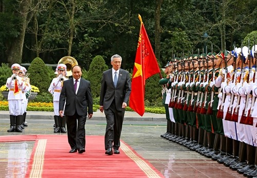 Một số hình ảnh Lễ đón Thủ tướng nước Cộng hòa Singapore Lý Hiển Long và Phu nhân thăm chính thức Việt Nam